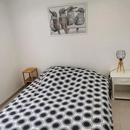 Maison 47m2 A 800 M De La * Saint-Raphael (Var)
