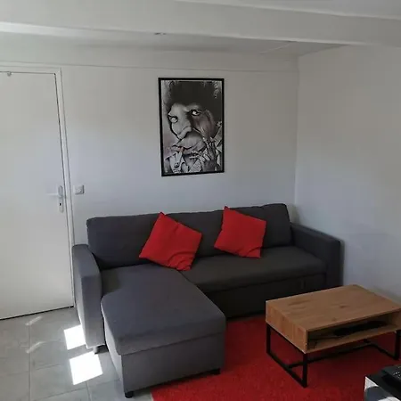 Holiday home Maison 47m2 A 800 M De La *